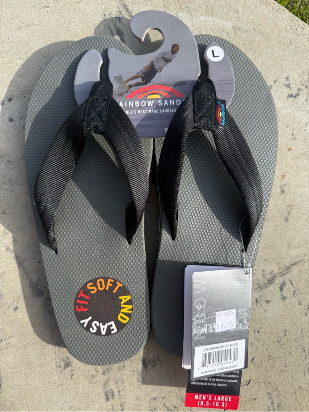 NWT Men’s Large Rainbow Sandals Black Flip Flop